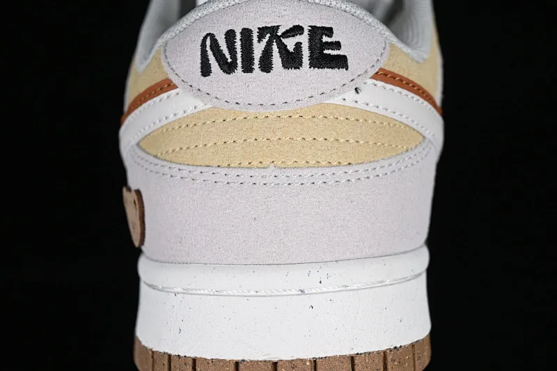 All Categories Nk SB Dunk Series Nk SB Dunk Low Low-top sneakers Cost-effective version Nk SB Dunk Low "85" double hook SB low-top sports and leisure sneakers DO9457-109